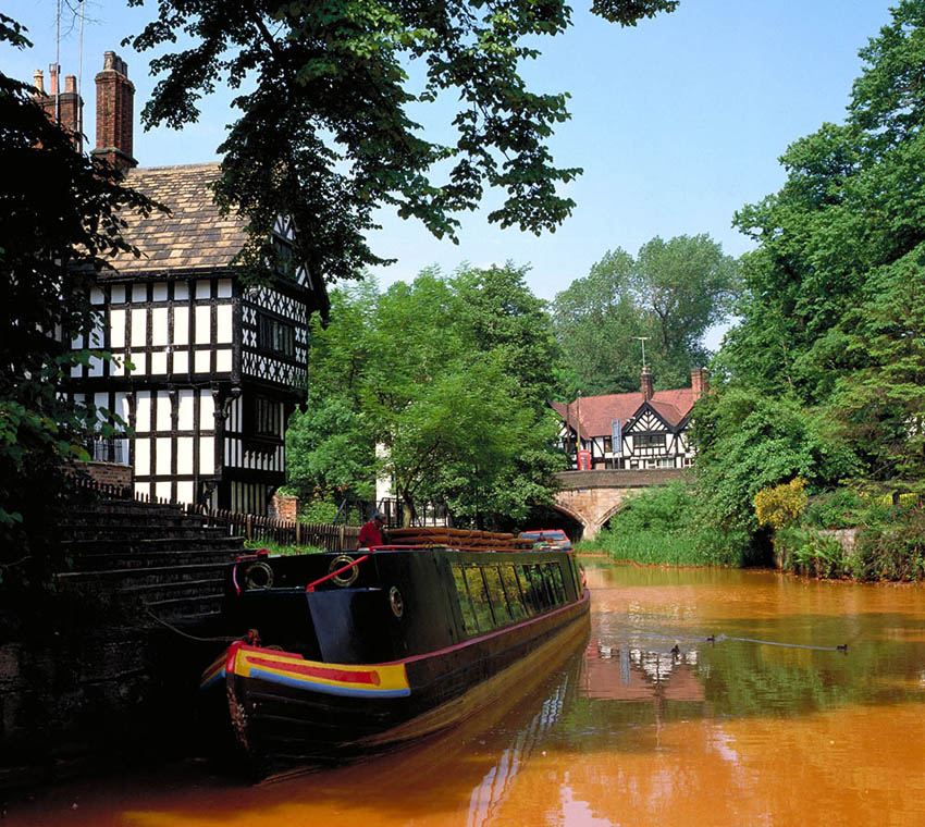 Beautiful Places to Walk in Manchester | Spring Walk